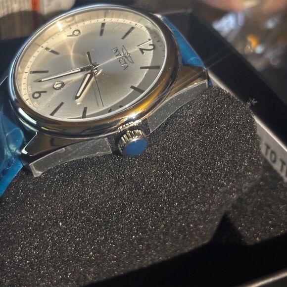 Invicta Men's Silver and Blue Watch - Picture 3 of 5